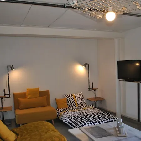 Holiday home Le Gite Du Loup Couvin